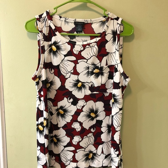 Ann Taylor patterned tank - Picture 2 of 4